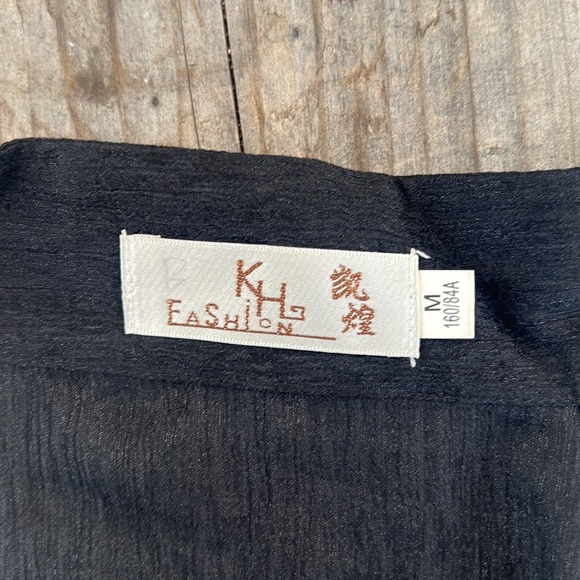 Whimsical airbrushed & hand painted open front waterfall hi-low sheer tunic! - Picture 9 of 10